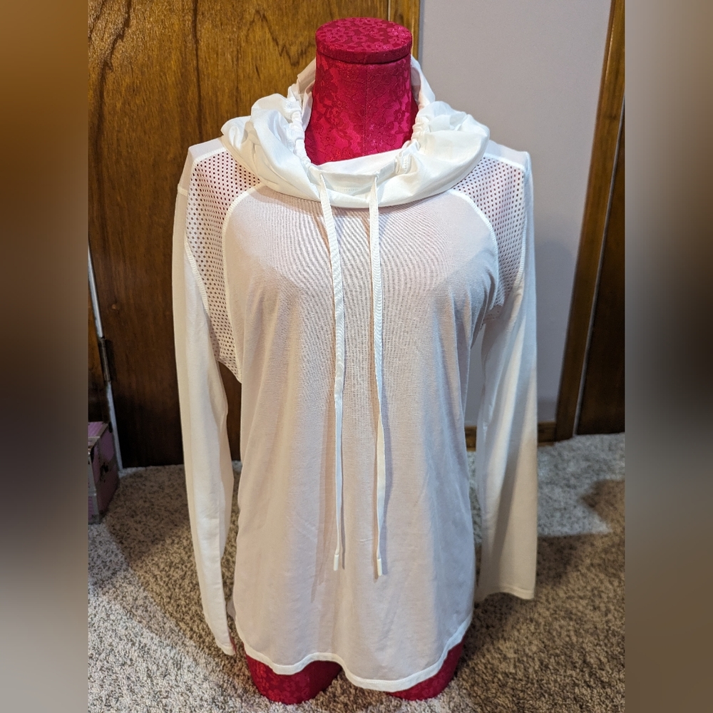 Zella work out top - Picture 1 of 5